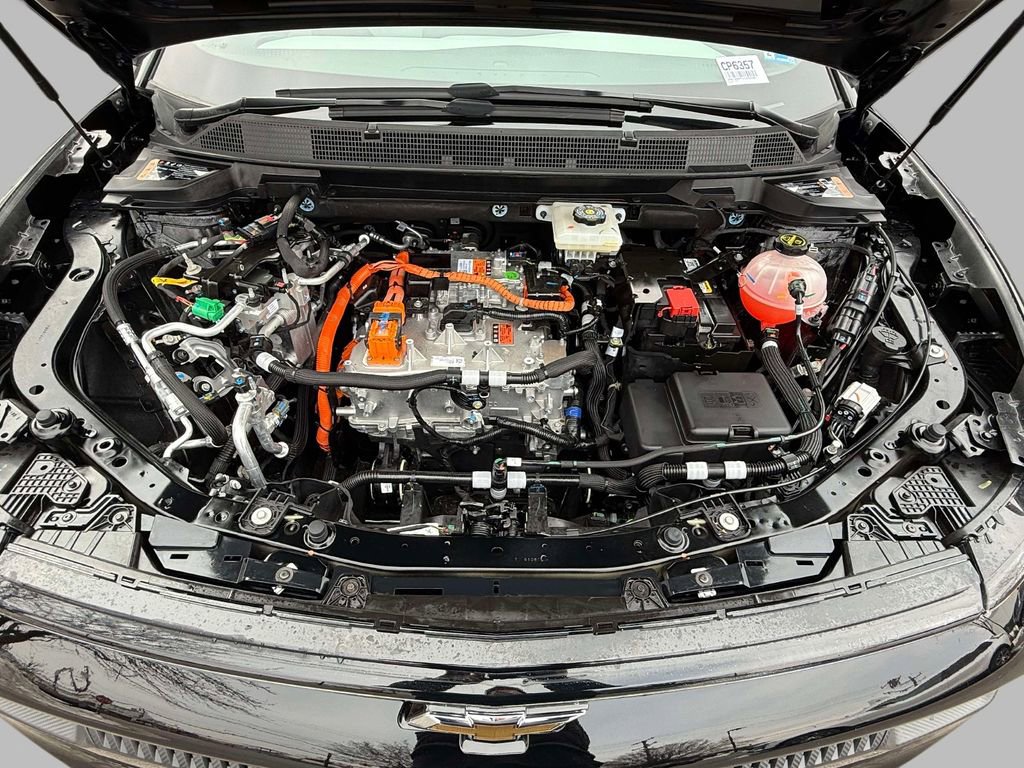 Used 2025 Chevrolet Equinox EV LT image 22