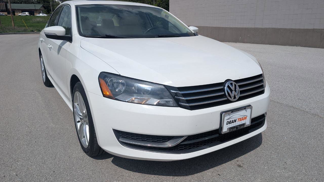 Used 2014 Volkswagen Passat 1.8T SE image 3