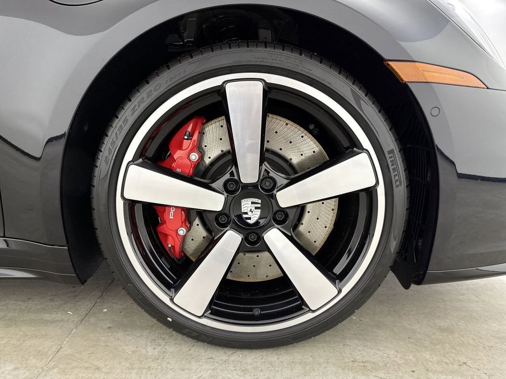 New 2026 Porsche 911 Carrera 4S image 15