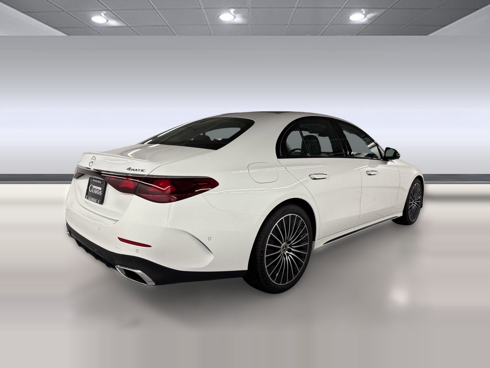 New 2026 Mercedes-Benz E 450 4MATIC Sedan image 9