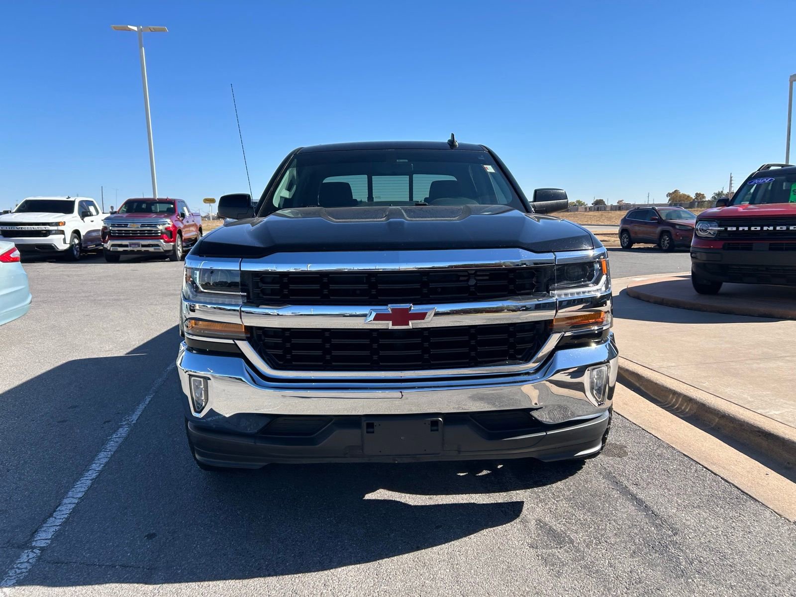 Used 2018 Chevrolet Silverado 1500 LT w/ Texas Edition