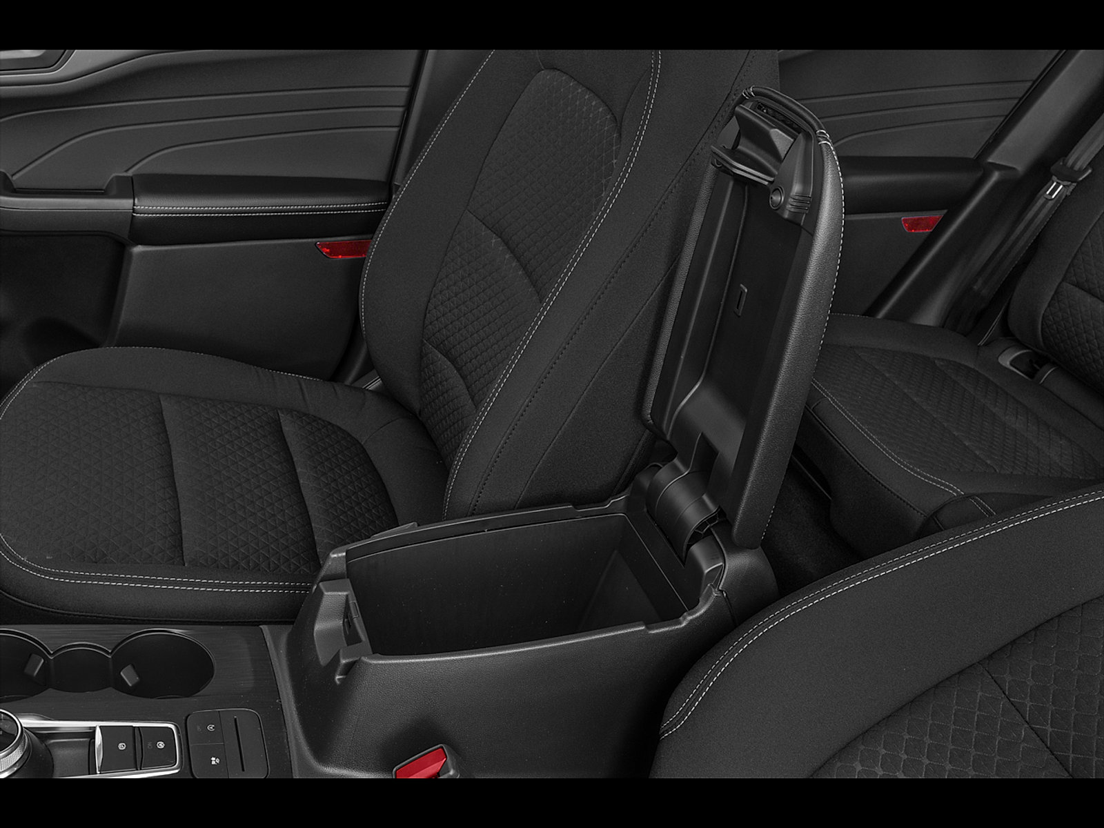 Used 2023 Ford Escape Active w/ Tech Pack #1 AWD/4WD image 30