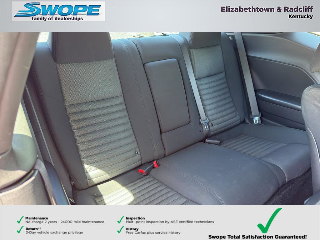 Used 2013 Dodge Challenger R/T RWD image 15