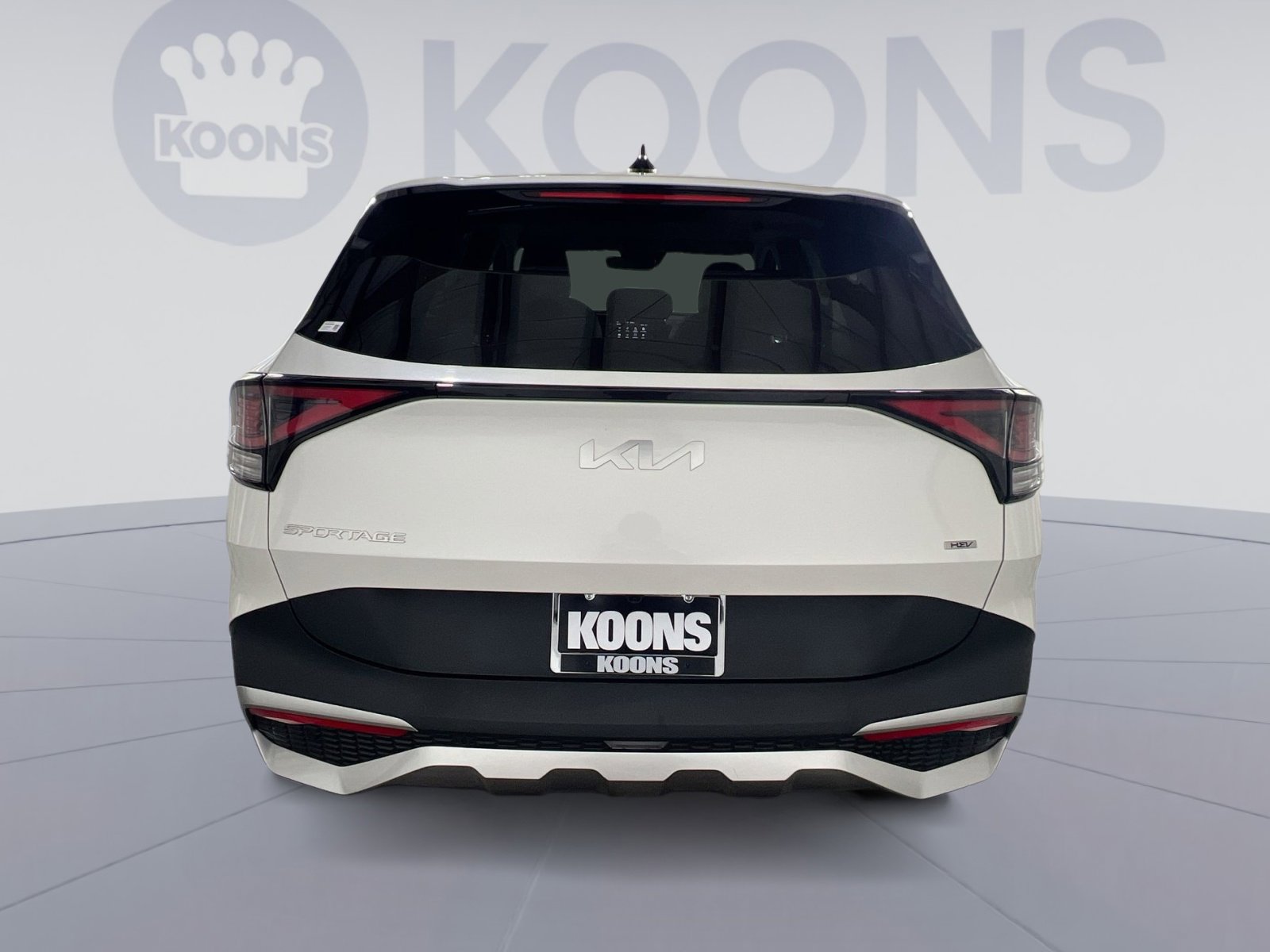 Used 2023 Kia Sportage LX image 2