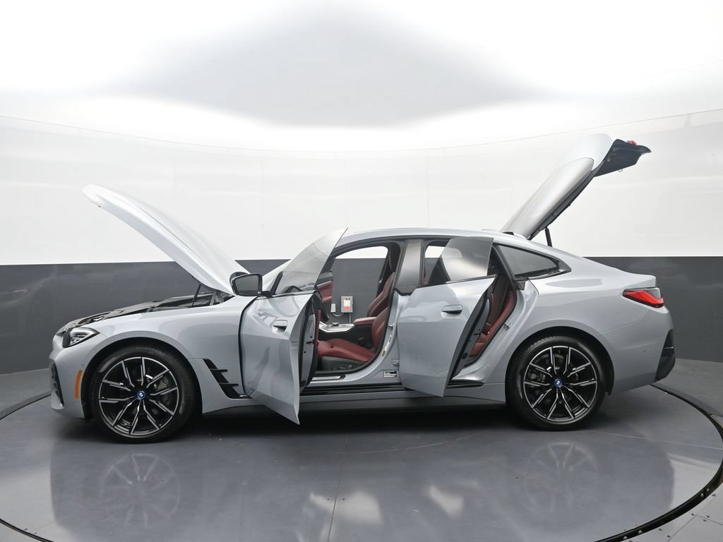 Used 2024 BMW i4 eDrive35 w/ M Sport Package RWD image 40