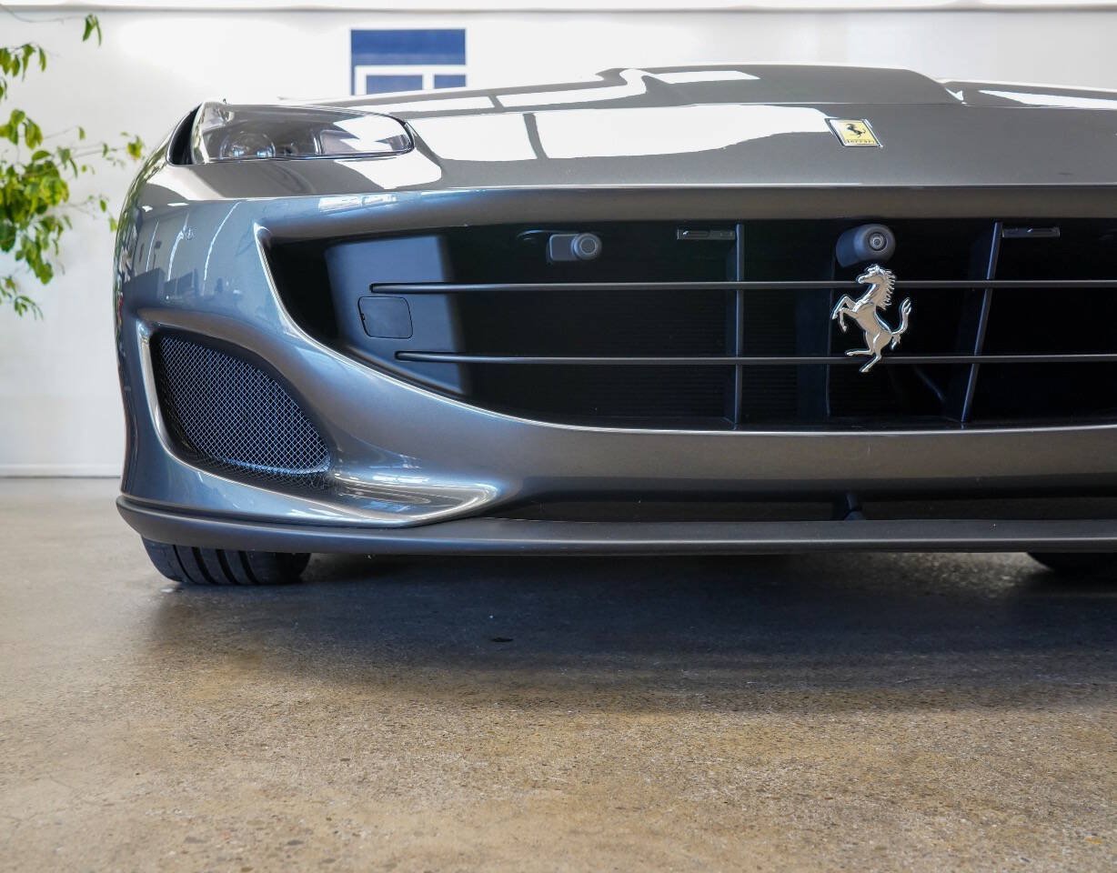 Used 2019 Ferrari Portofino RWD image 44