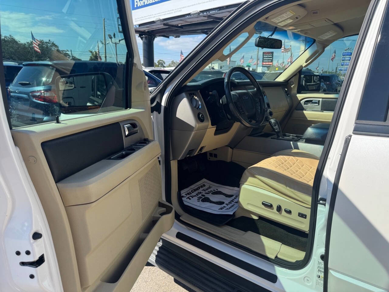 Used 2016 Ford Expedition EL XLT w/ Equipment Group 202A image 8