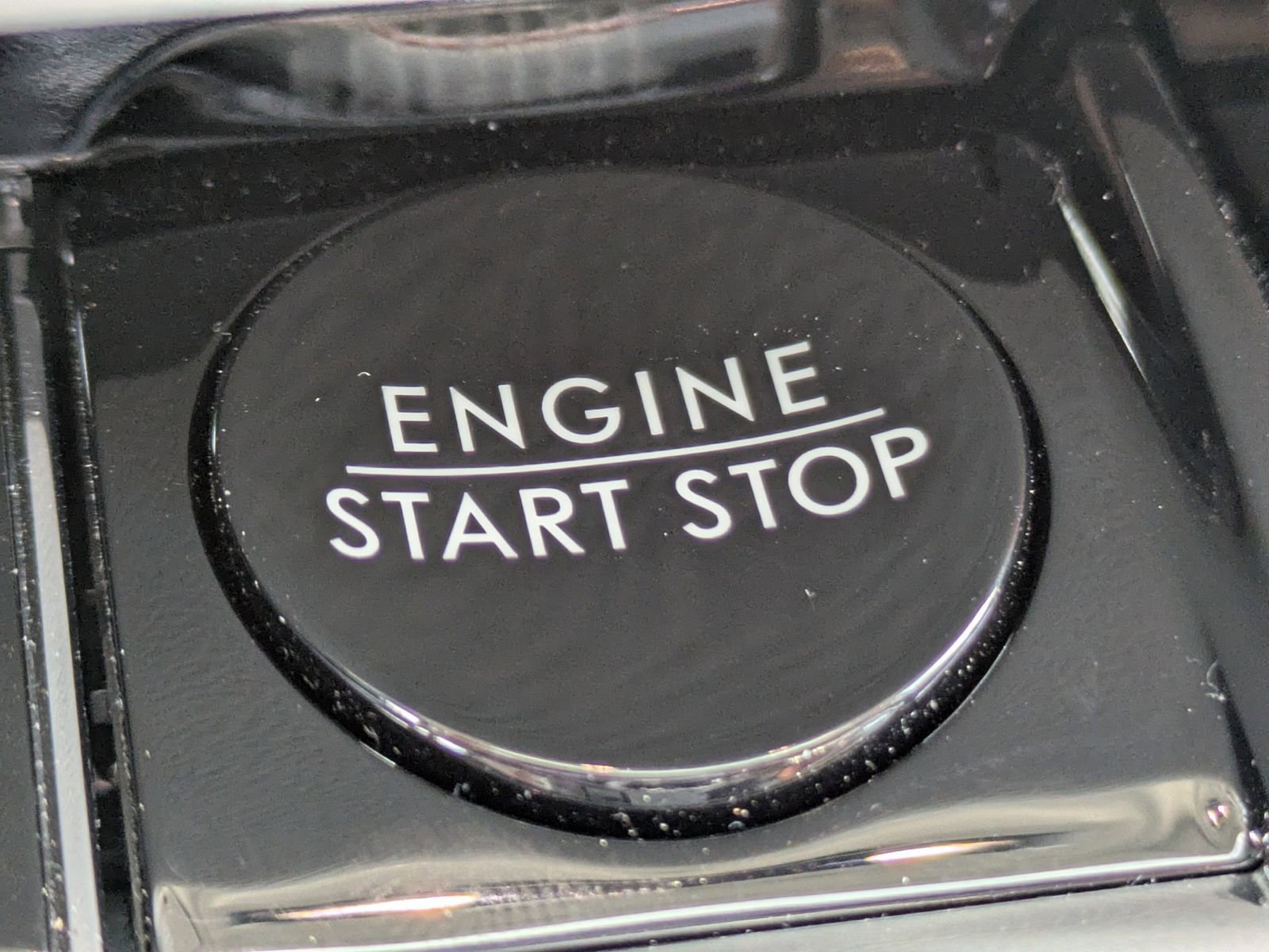 Certified 2025 Lincoln Aviator Reserve image 31