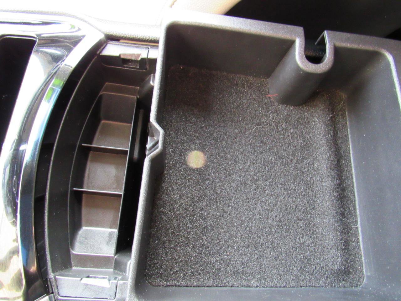 Used 2019 Ford Edge Titanium w/ Equipment Group 301A image 23