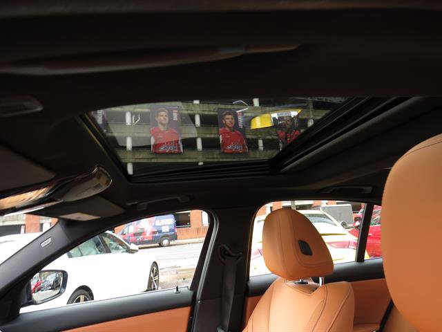 Used 2022 BMW 330e w/ Premium Package image 22