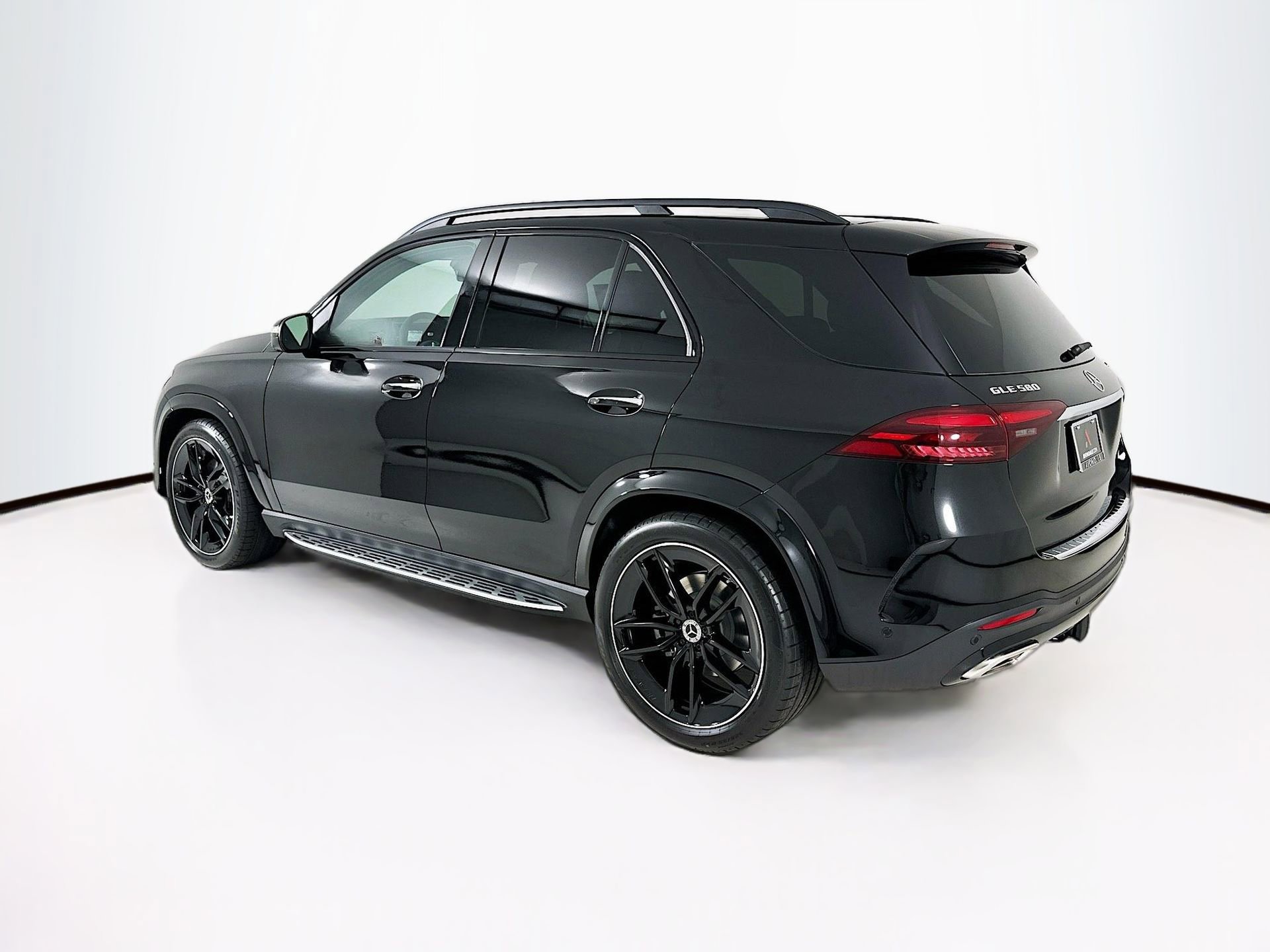 New 2026 Mercedes-Benz GLE 580 4MATIC image 6
