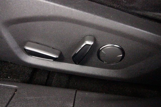 Used 2014 Ford Fusion SE image 14