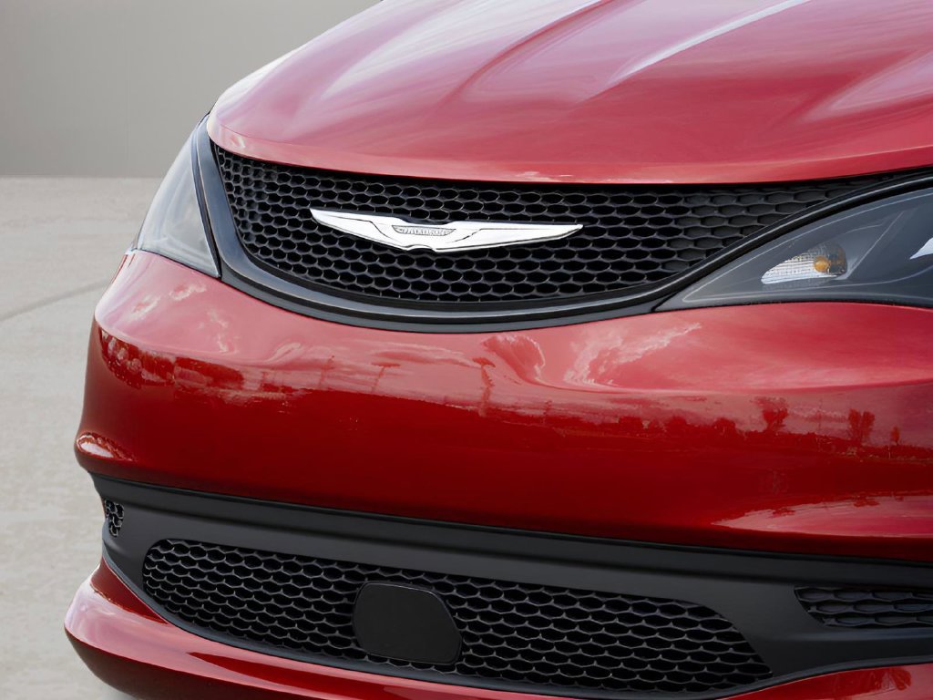 New 2026 Chrysler Voyager LX FWD image 25