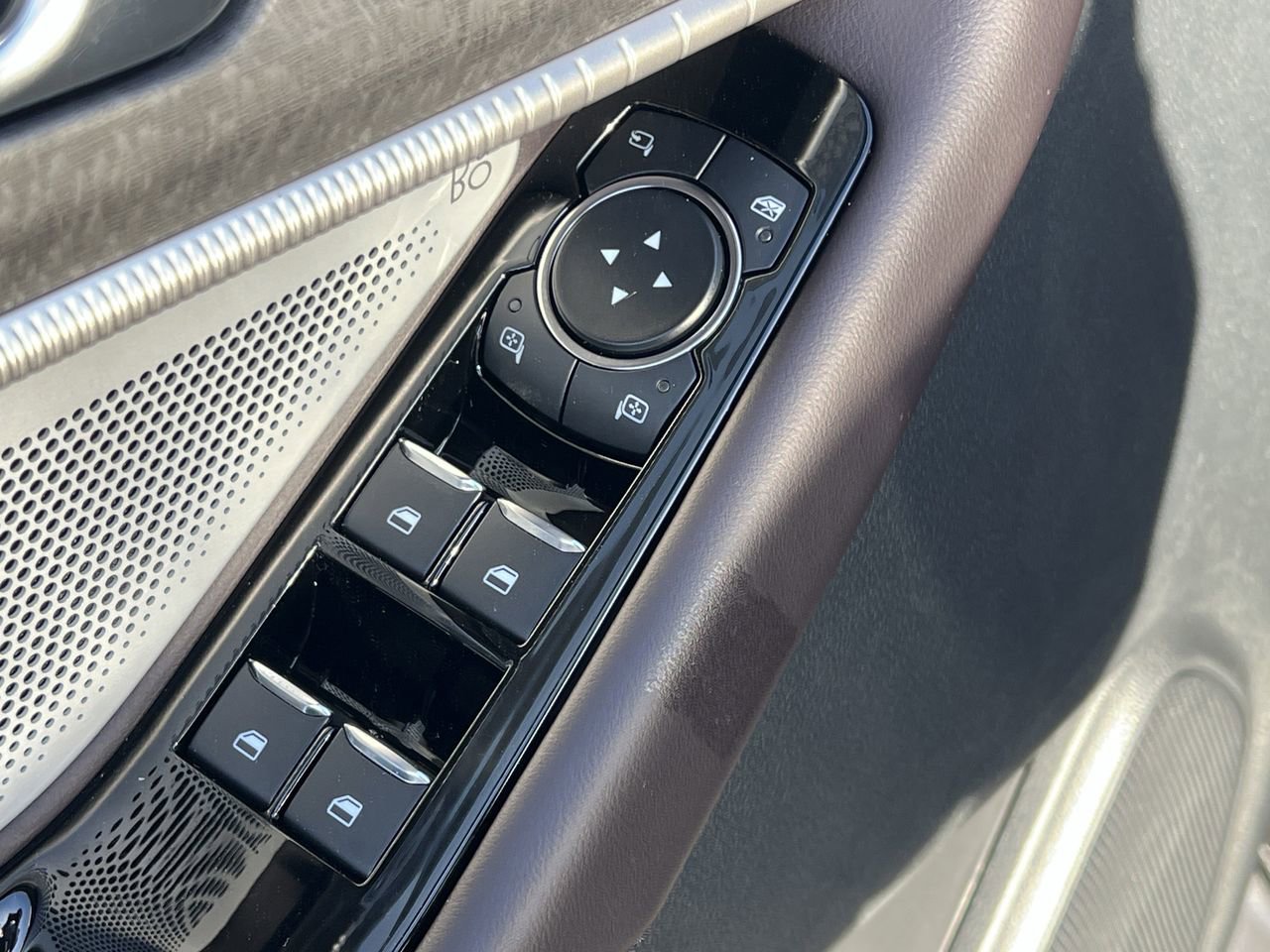 New 2026 Ford Explorer Platinum image 18