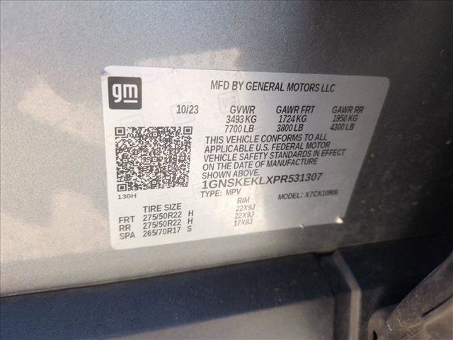 Used 2023 Chevrolet Suburban RST w/ Sport Performance Package AWD/4WD image 28