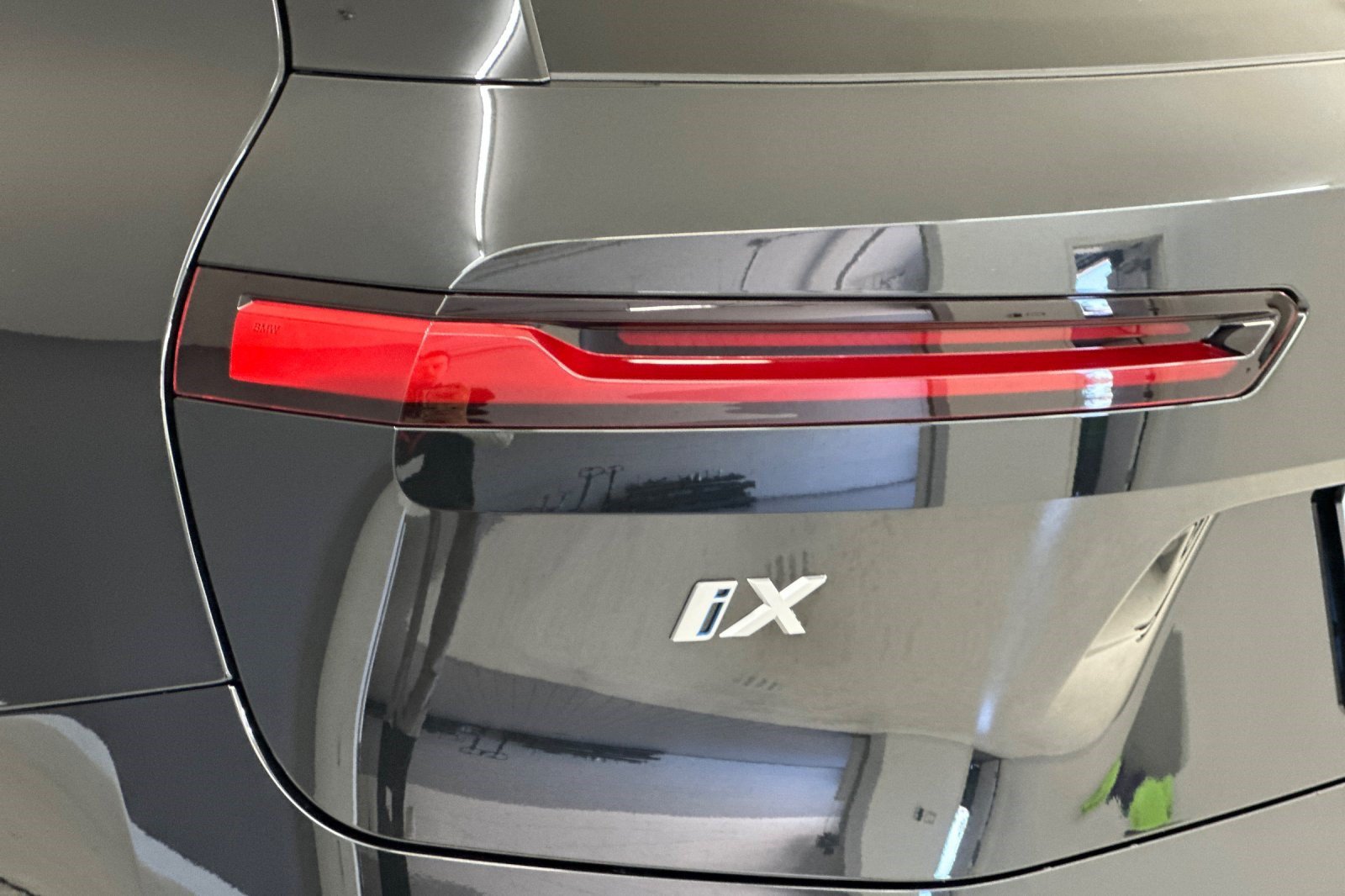 Certified 2023 BMW iX xDrive50 AWD/4WD image 30
