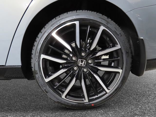 New 2026 Honda Accord Touring image 9