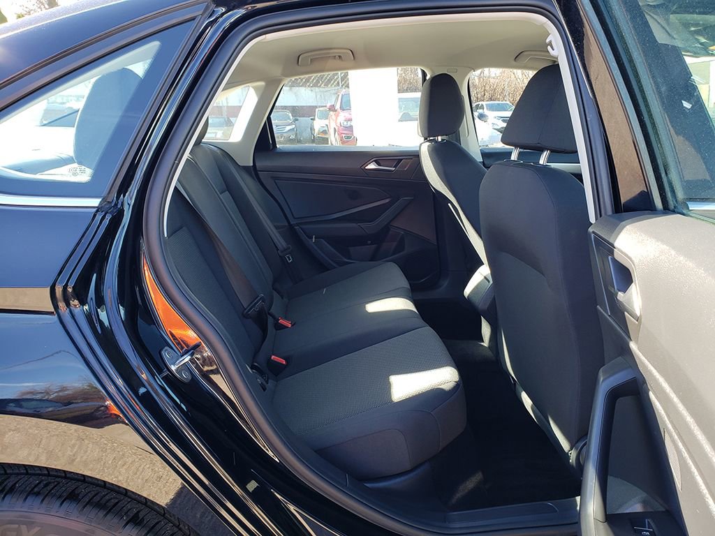 Used 2021 Volkswagen Jetta S w/ Driver Assistance Package image 17