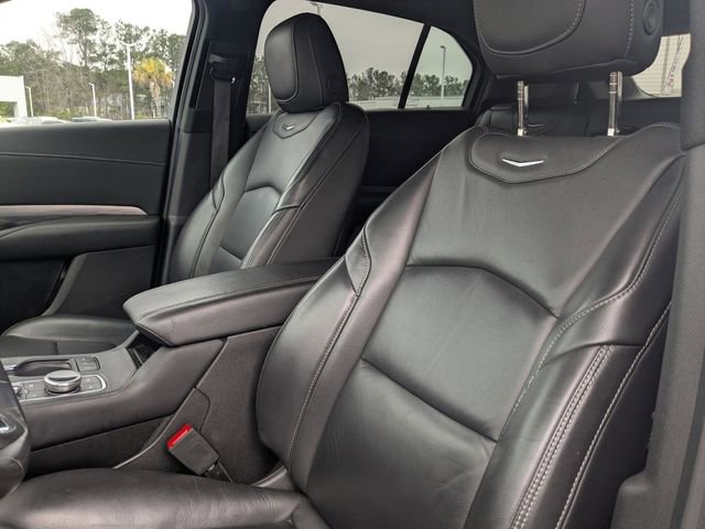 Used 2024 Cadillac XT4 Premium Luxury AWD/4WD image 14