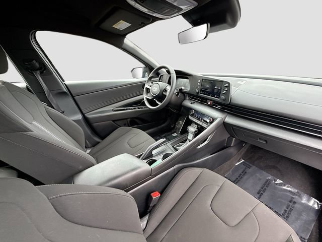 Certified 2026 Hyundai Elantra Sport FWD image 26