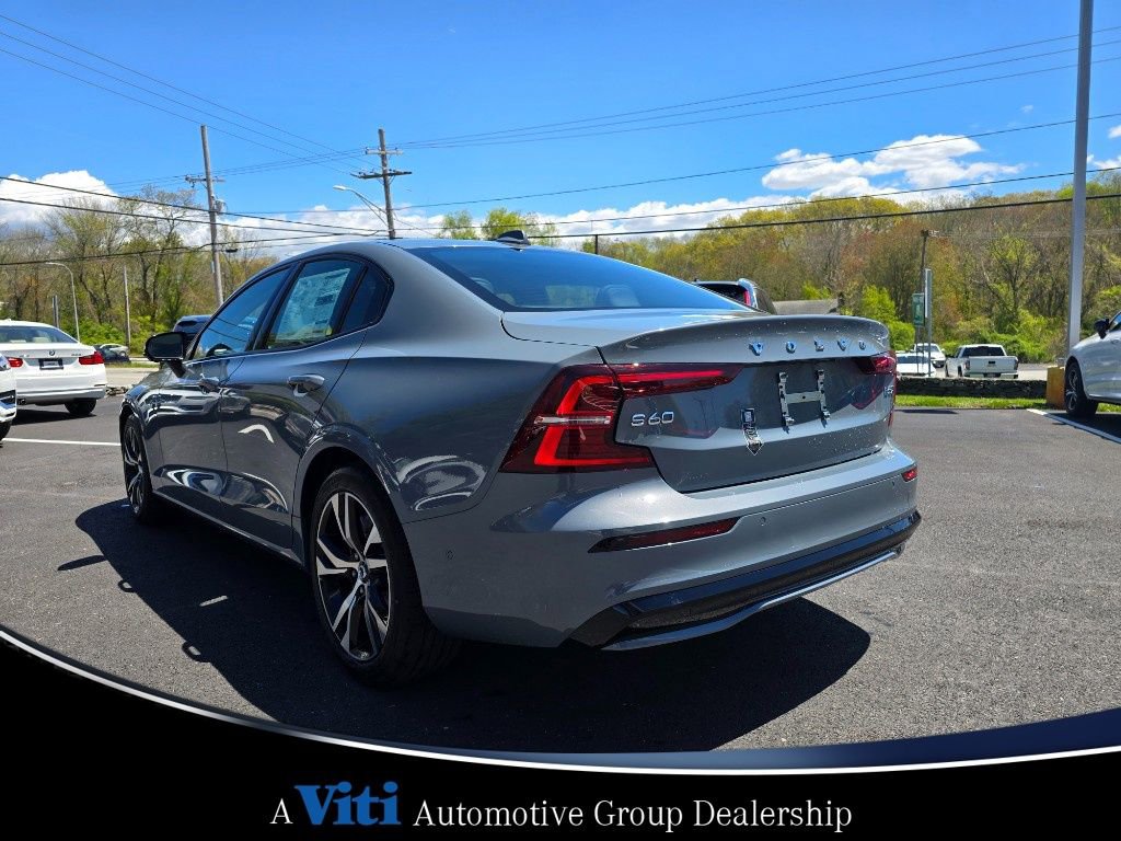 Used 2024 Volvo S60 B5 Plus w/ Climate Package image 6