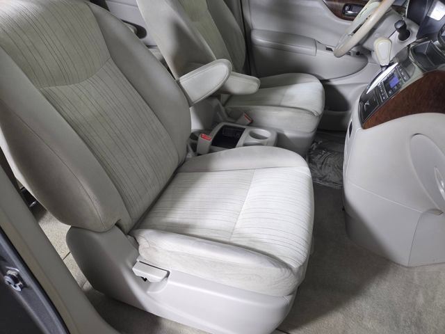 Used 2014 Nissan Quest SV FWD image 31