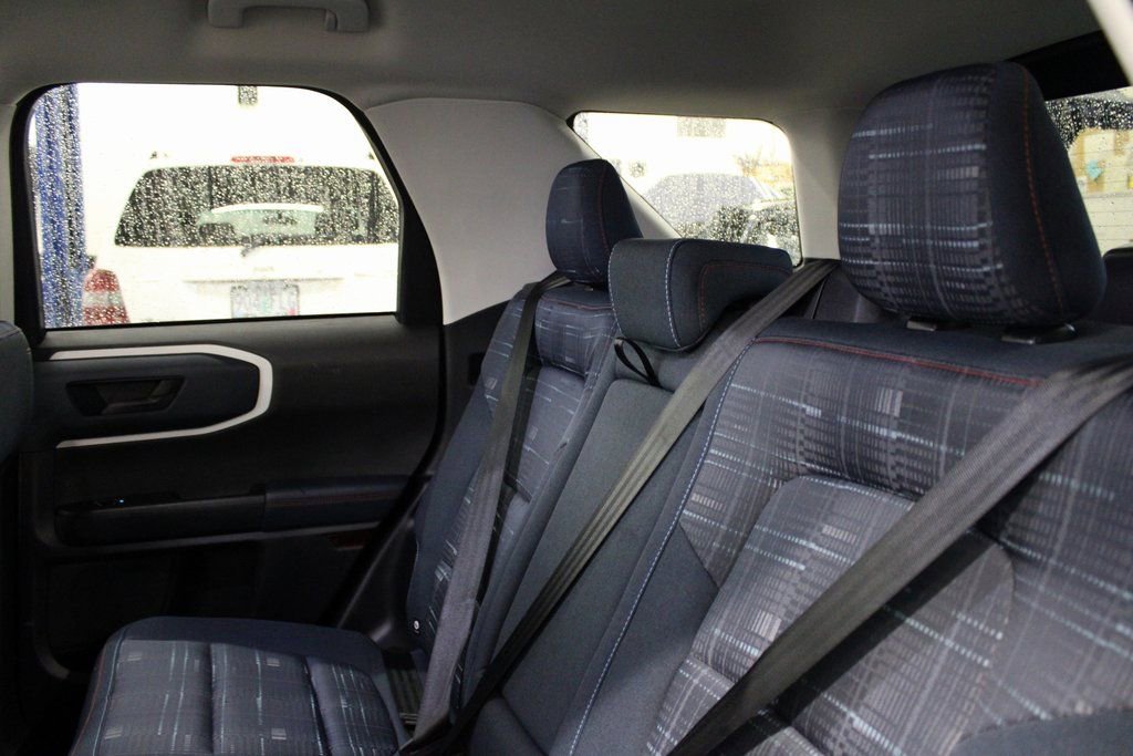 Used 2024 Ford Bronco Sport Heritage w/ Heritage Convenience Package image 17