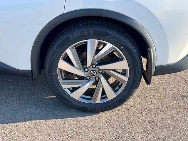 Used 2020 Nissan Murano SL w/ Moonroof Package image 17