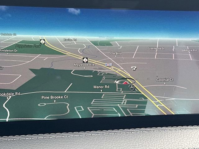 Used 2020 Mercedes-Benz S 560 4MATIC Sedan image 28