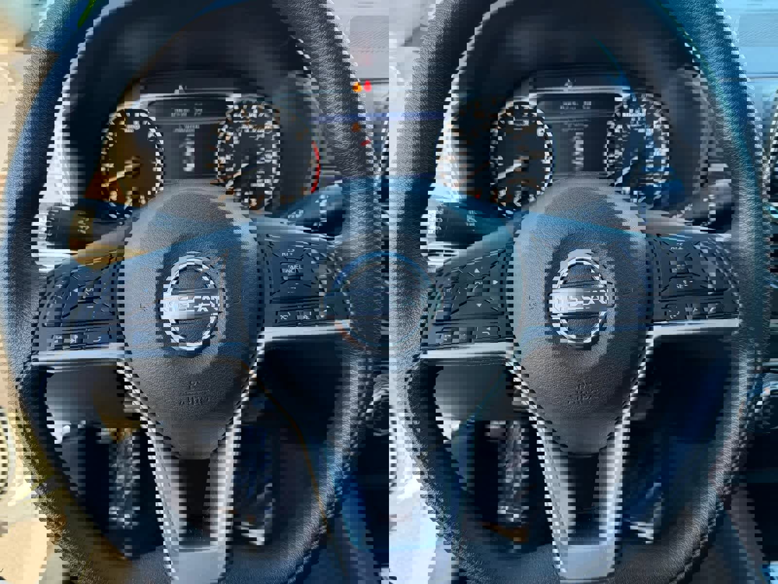 Used 2024 Nissan Altima 2.5 SV image 31