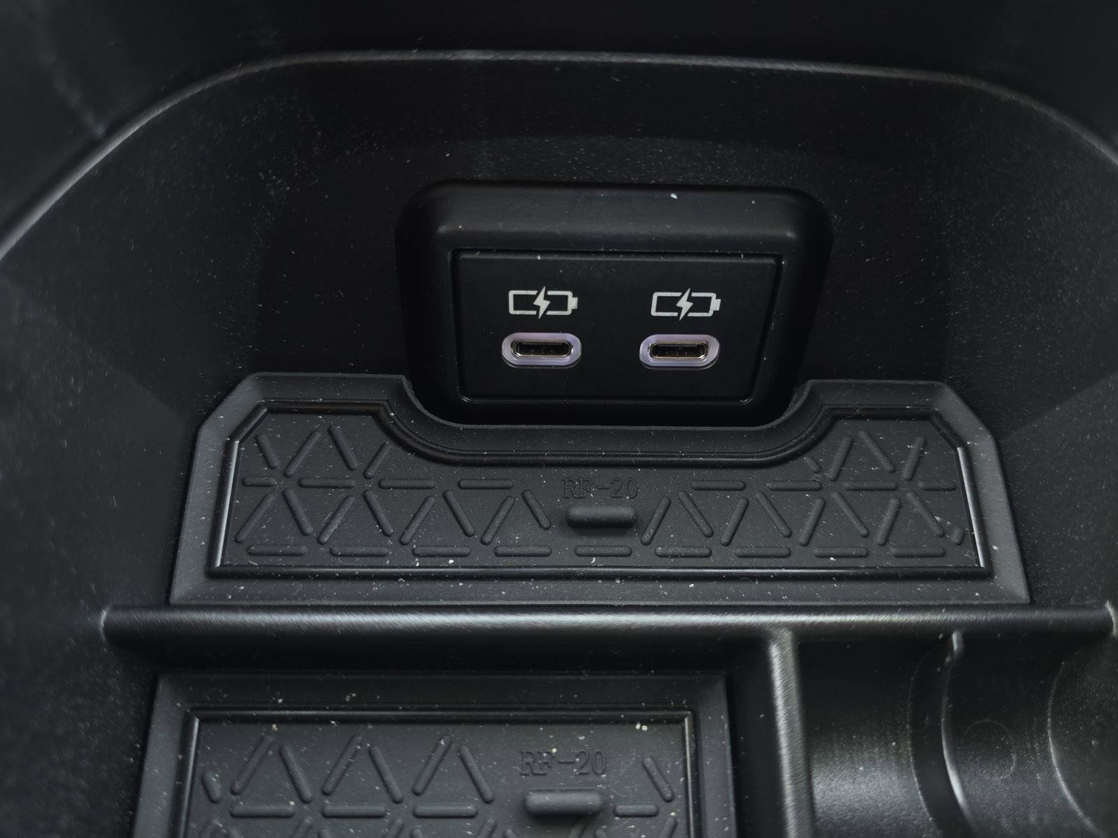 Used 2023 Toyota RAV4 XLE Premium AWD/4WD image 23