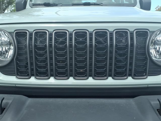 Used 2024 Jeep Wrangler Sport AWD/4WD image 11