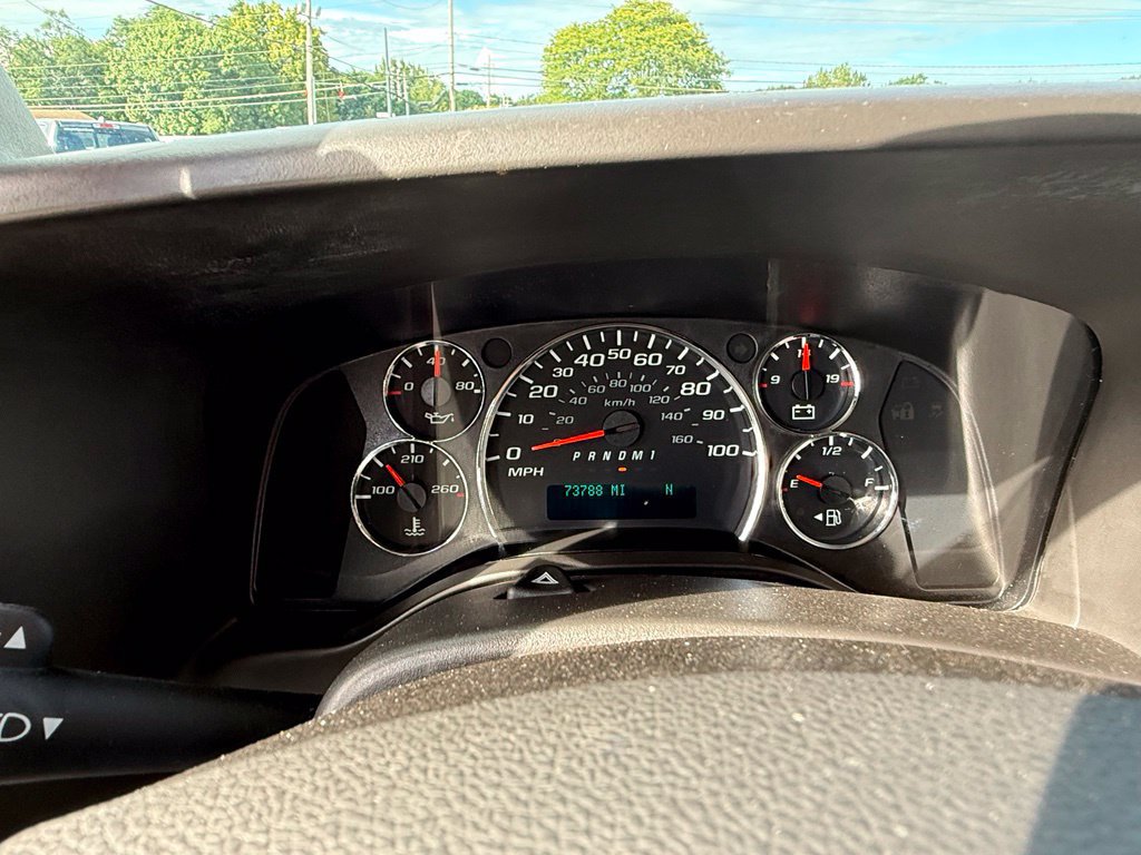 Used 2016 Chevrolet Express 3500 LT w/ LT Preferred Equipment Group RWD image 29
