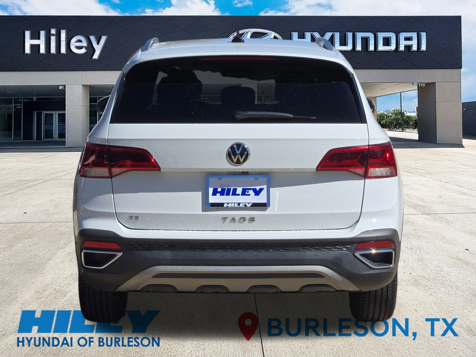 Used 2022 Volkswagen Taos SE FWD image 5