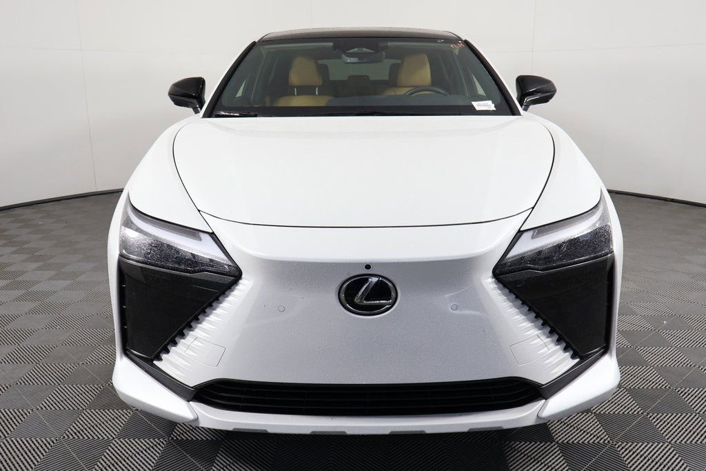 Used 2024 Lexus RZ 300e Premium w/ Accessory Package (Z1) image 2