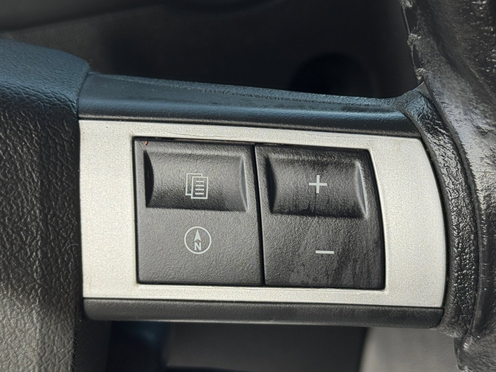 Used 2009 Dodge Challenger SRT8 w/ SRT Option Group II image 18