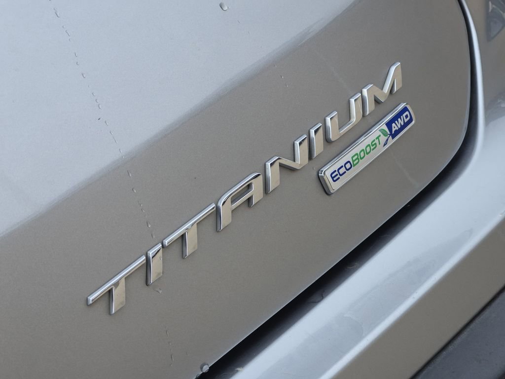 Used 2020 Ford Edge Titanium w/ Equipment Group 301A AWD/4WD image 32