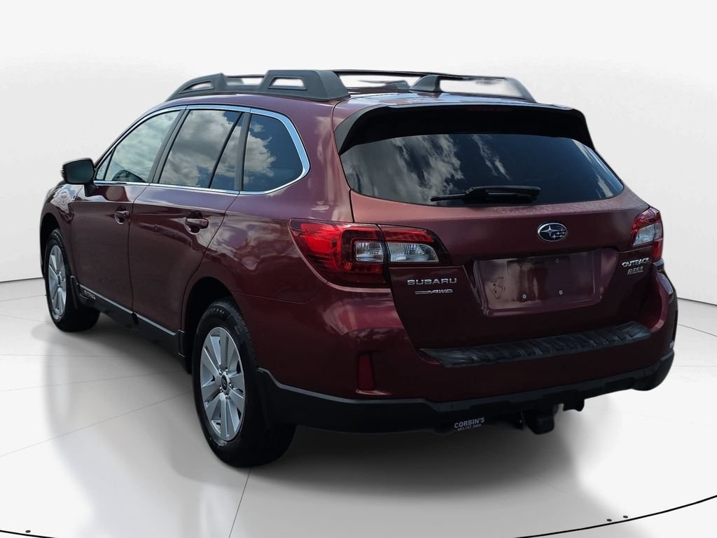 Used 2017 Subaru Outback 2.5i Premium AWD/4WD image 8