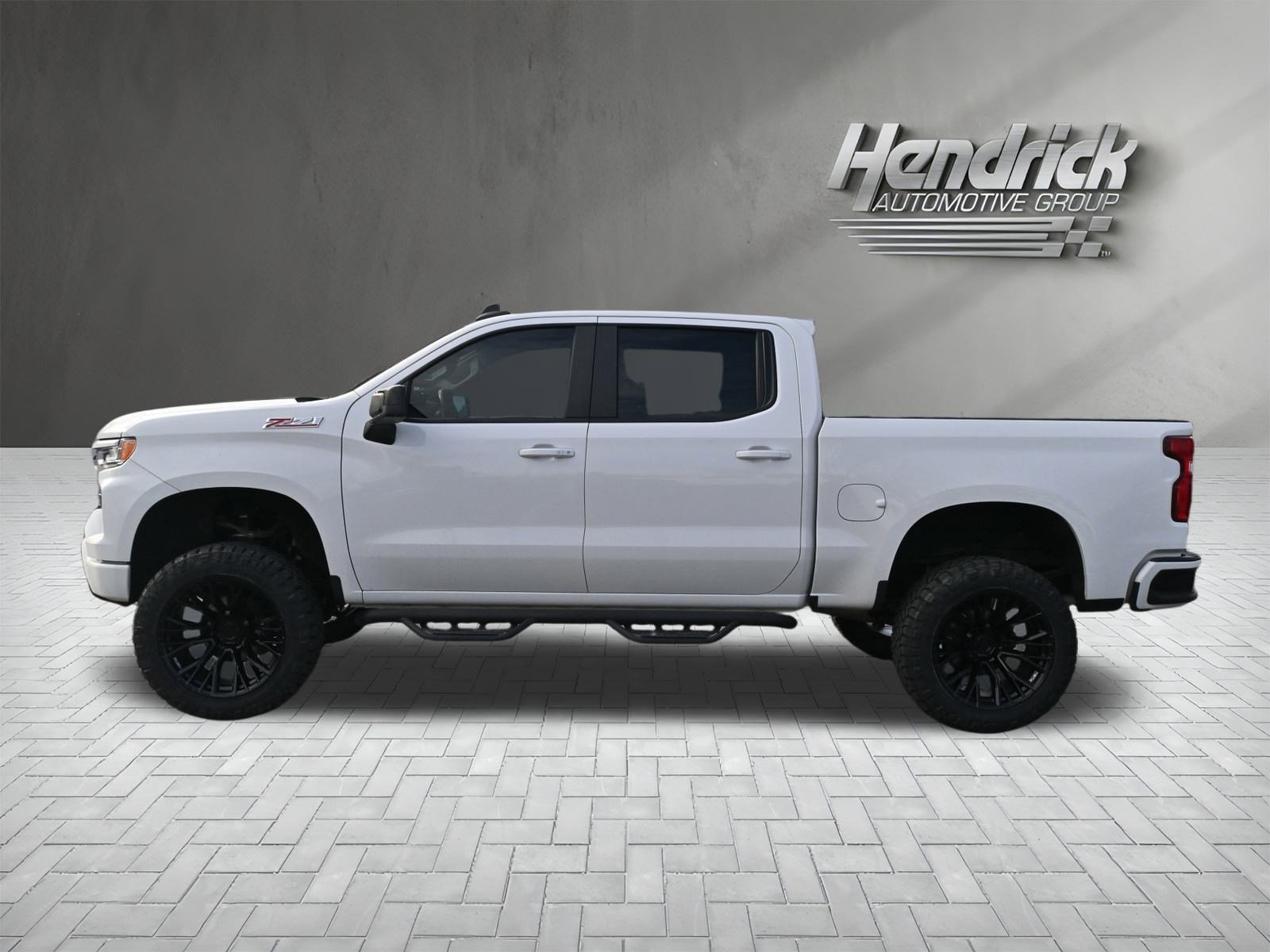 Used 2022 Chevrolet Silverado 1500 RST image 9