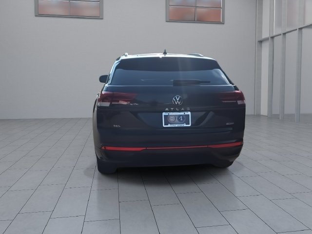 Used 2022 Volkswagen Atlas Cross Sport SEL R-Line AWD/4WD image 7
