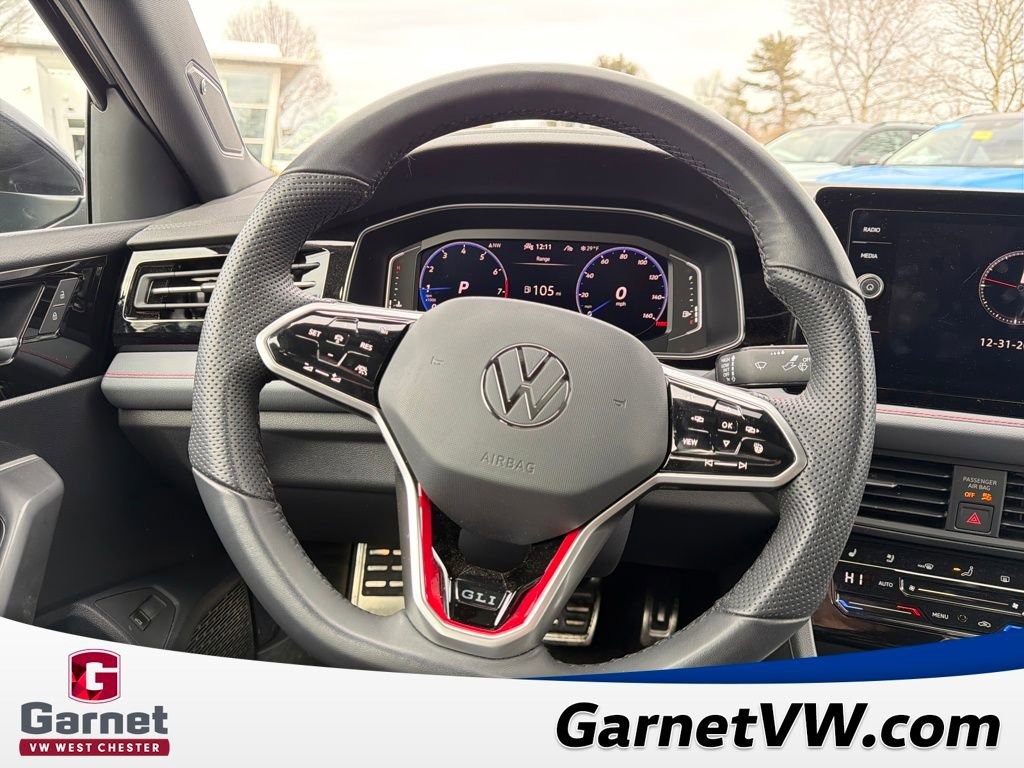Used 2025 Volkswagen Jetta GLI Autobahn image 15