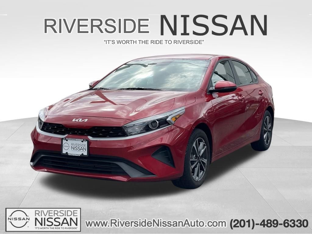 Used 2023 Kia Forte LXS w/ LXS Technology Package