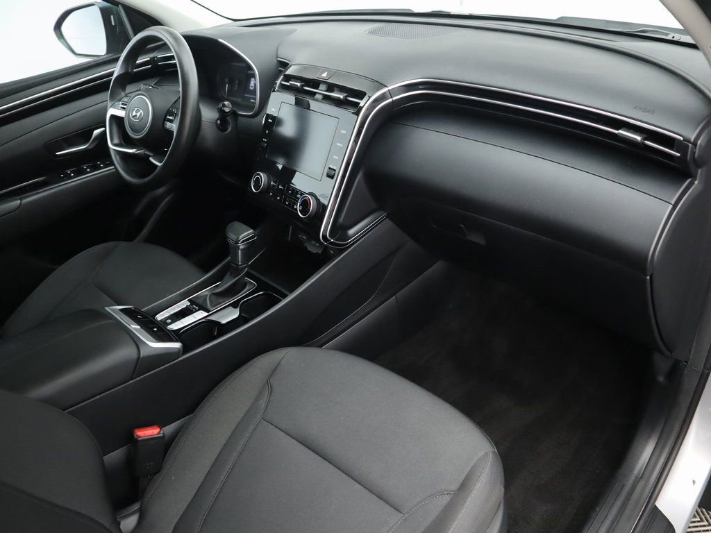 Used 2022 Hyundai Tucson SEL w/ Winter Package image 17