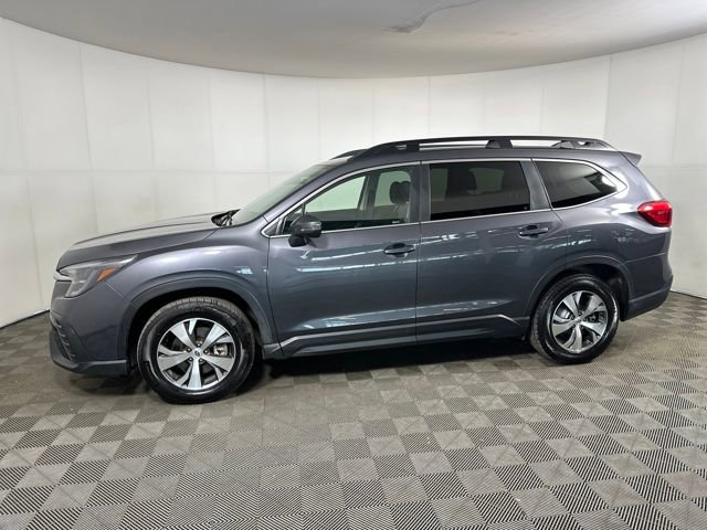 Used 2023 Subaru Ascent Premium w/ Convenience Package image 6