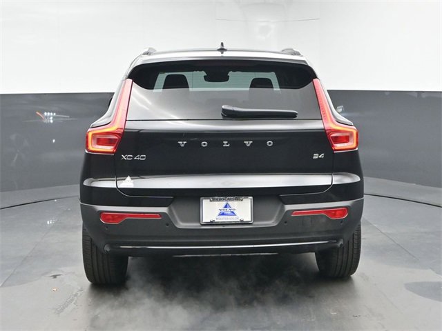 New 2026 Volvo XC40 B4 Plus w/ Protection Package Premier image 7