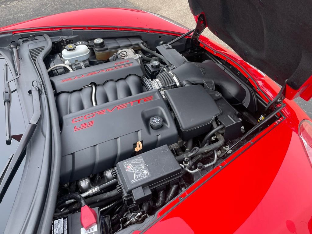 Used 2010 Chevrolet Corvette Grand Sport RWD image 37