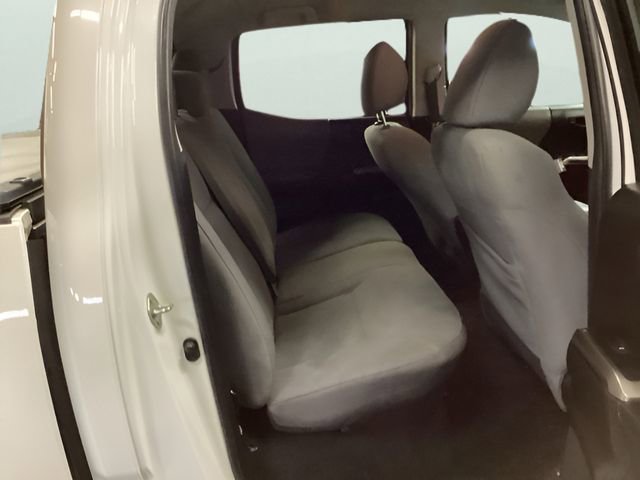 Used 2019 Toyota Tacoma SR5 AWD/4WD image 12