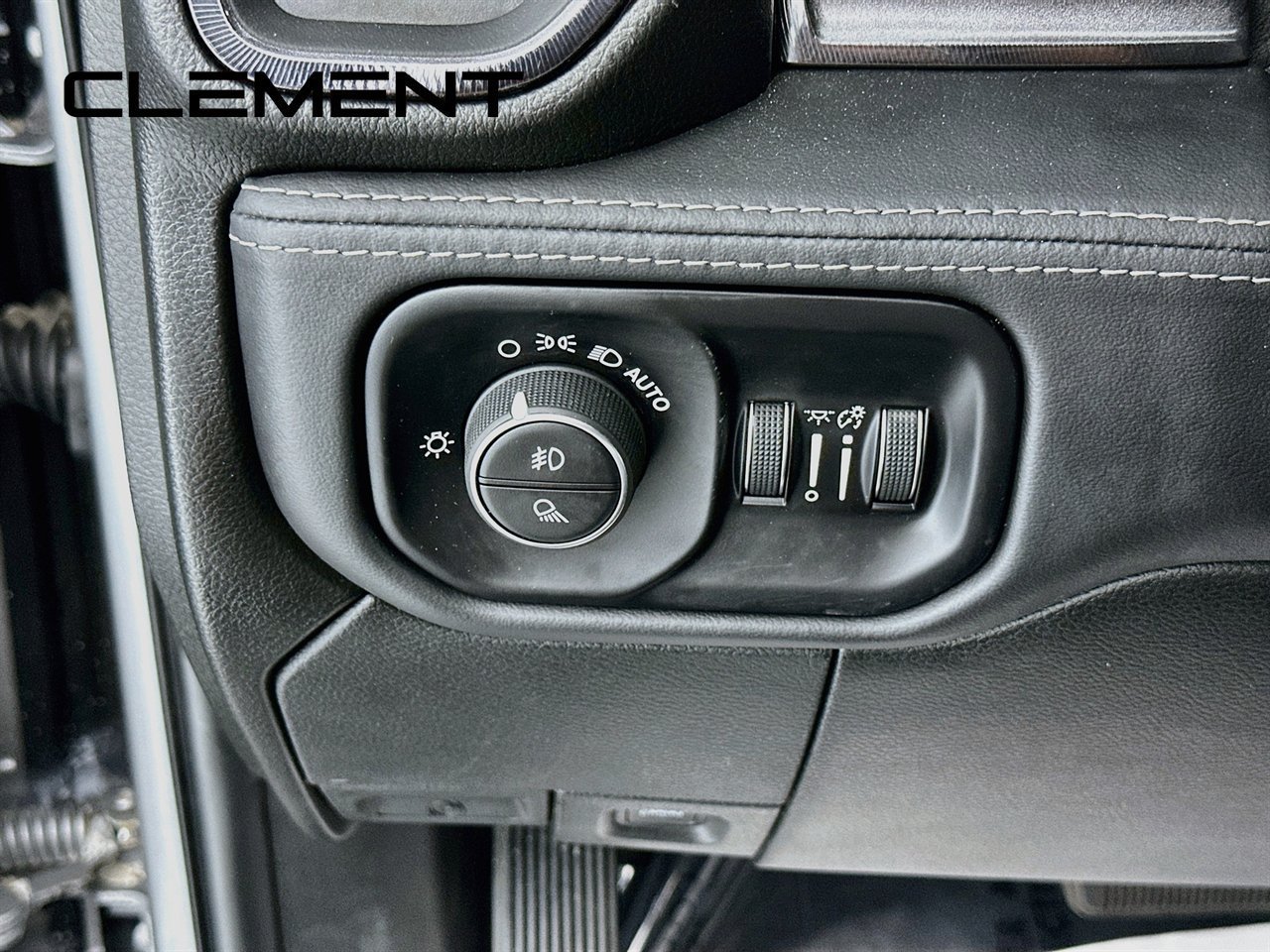 Used 2024 RAM 2500 Rebel w/ Level 2 Equipment Group AWD/4WD image 14