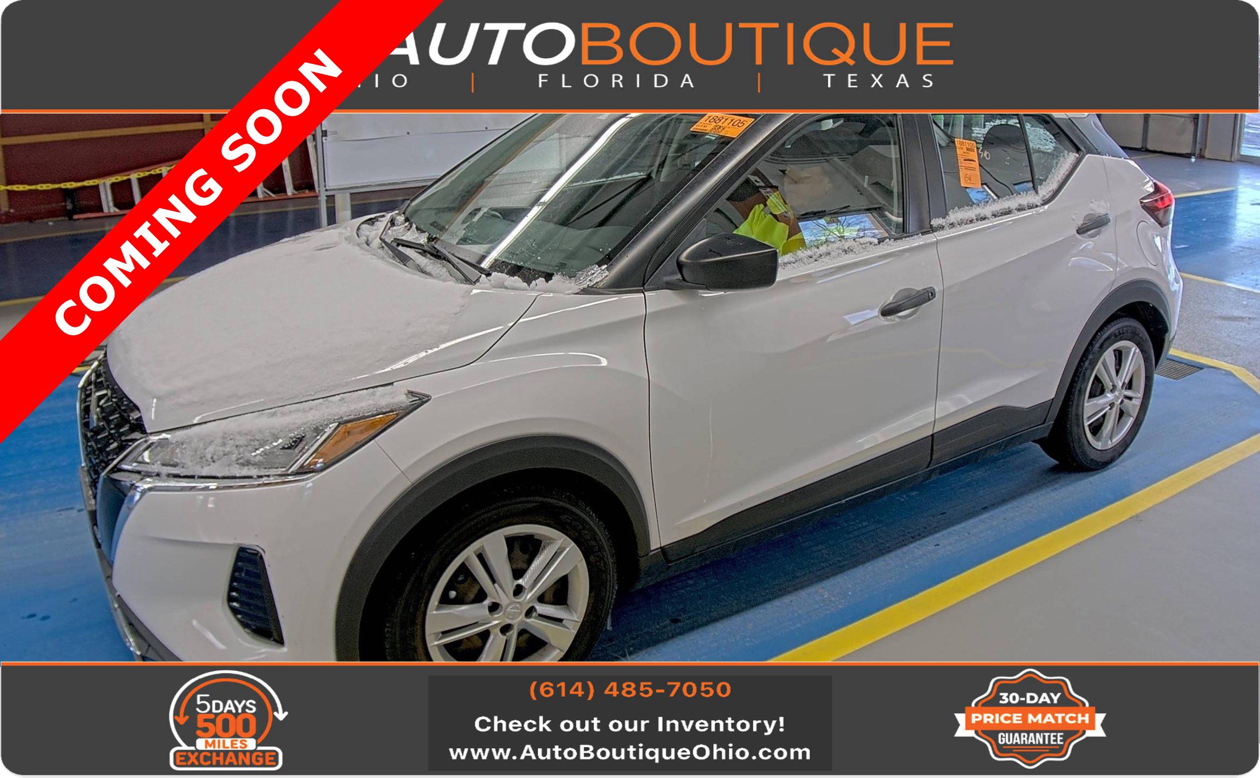 Used 2021 Nissan Kicks S image 1