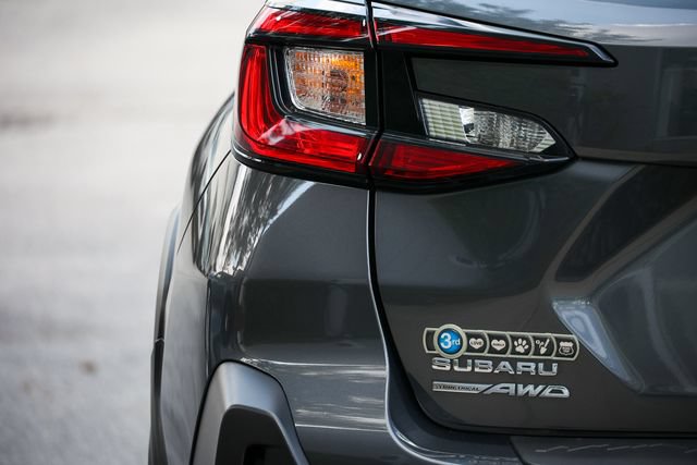 Certified 2024 Subaru Crosstrek 2.0i Premium AWD/4WD image 37